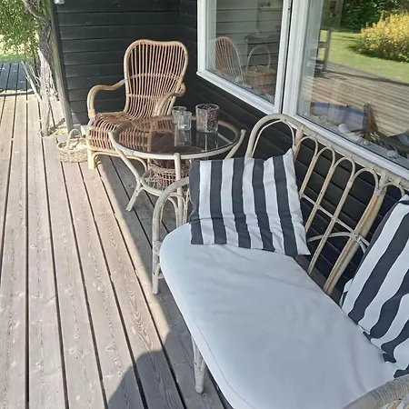 Hébergement de vacances Nordic Summer House With Elegant Style